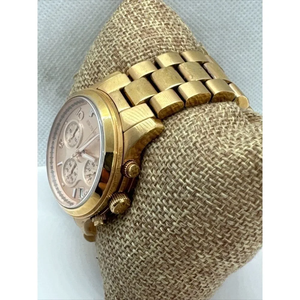 Michael Kors Runway MK5128 Women's Rose Gold-Tone Analog Dial Watch JNA717